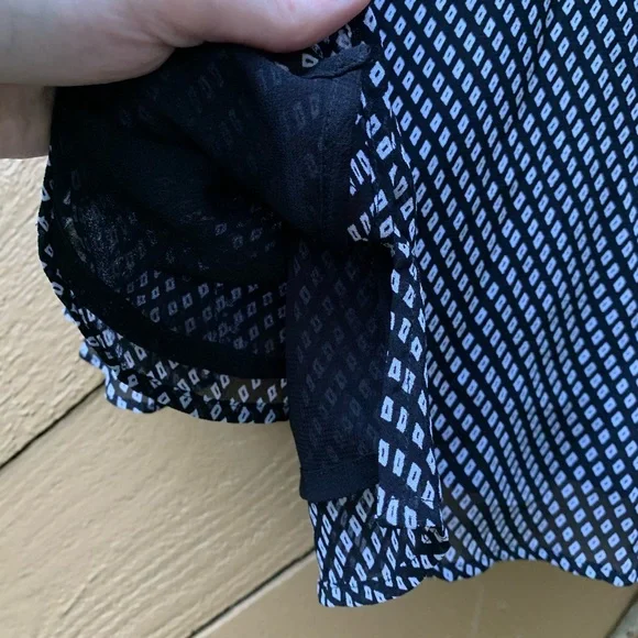 Style Co 3/4 ruffle sleeve button-up Shirt Sz 14P black white check business top - Picture 12 of 16